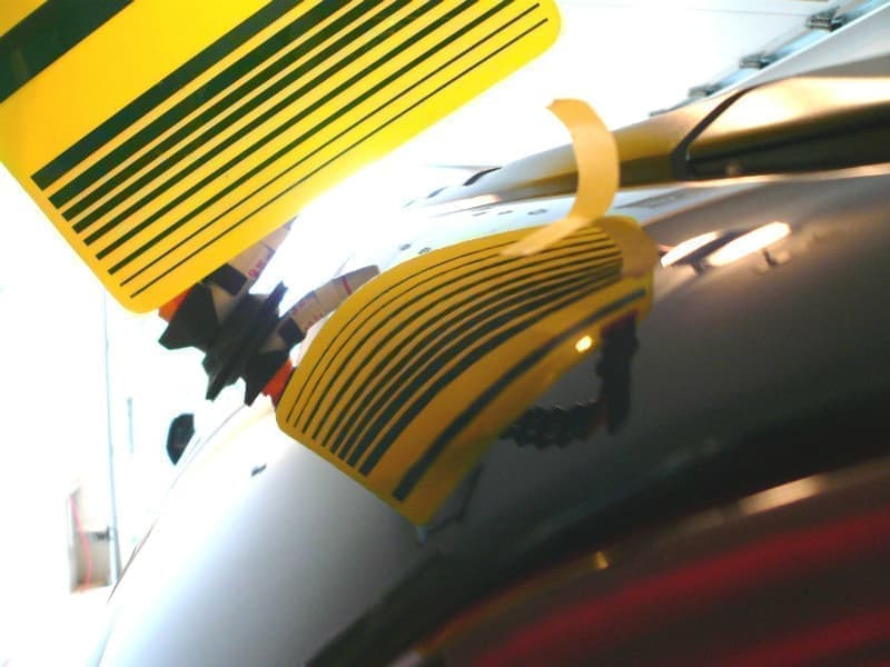 ホンダ CR-V・左ルーフピラーのヘコミ デントリペア施工後